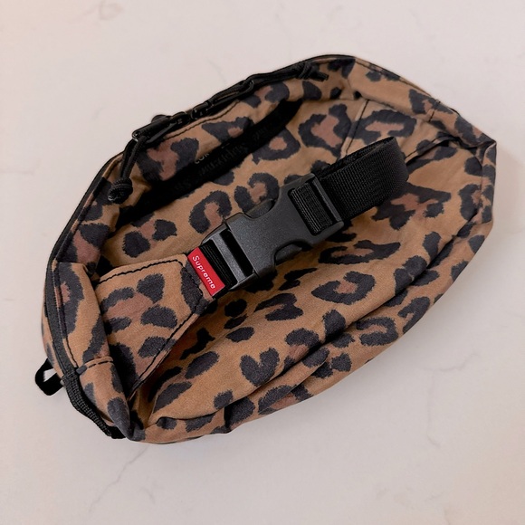 Supreme Waist Bag - Picture 6 of 7